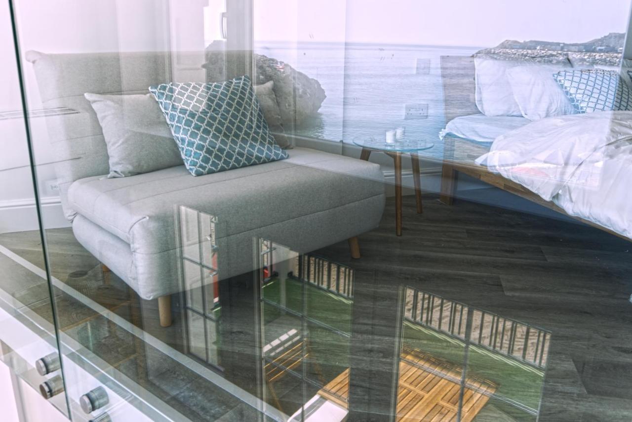 Spectacular Beachfront Duplex On The Mediterranean - Caleta, Catalan Bay Gibraltar Exterior photo